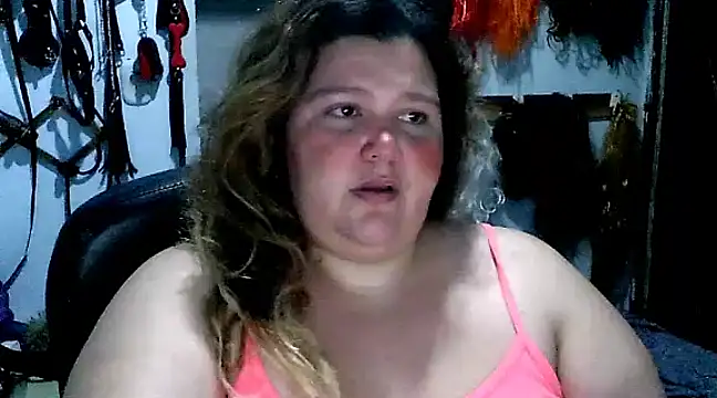 Snapshot of squirt322bbw chatting on February 11, 2025, 2:57 am squirt322bbw online show from February 11, 2025, 2:57 am