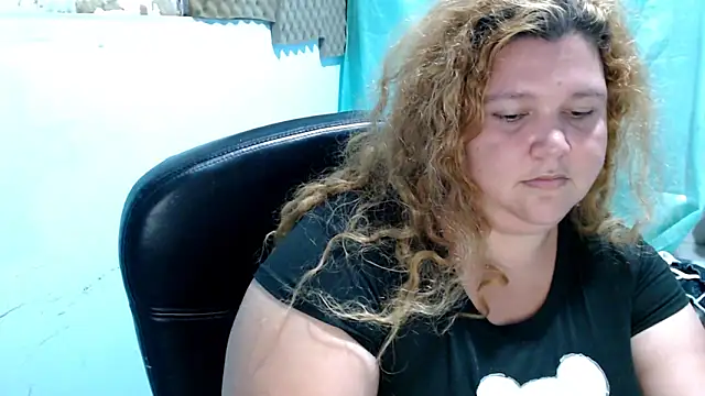 squirt322bbw online show from April 3, 2026, 6:50 pm