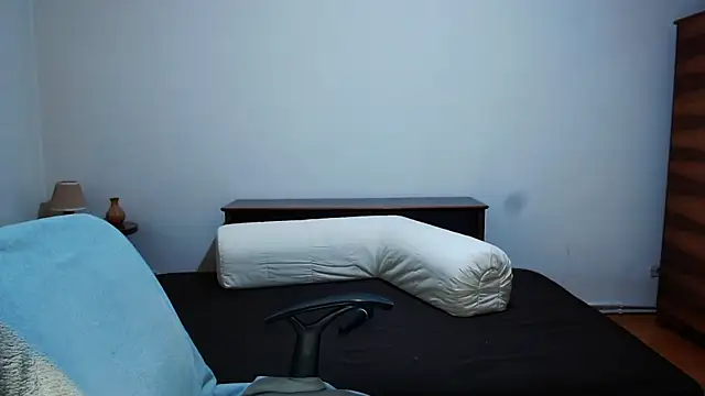 Mery4you online show from February 6, 2025, 4:25 pm