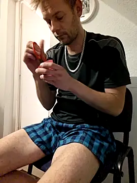 Snapshot of Percy_ohv chatting on October 9, 2025, 5:55 pm Percy ohv online show from October 9, 2025, 5:55 pm