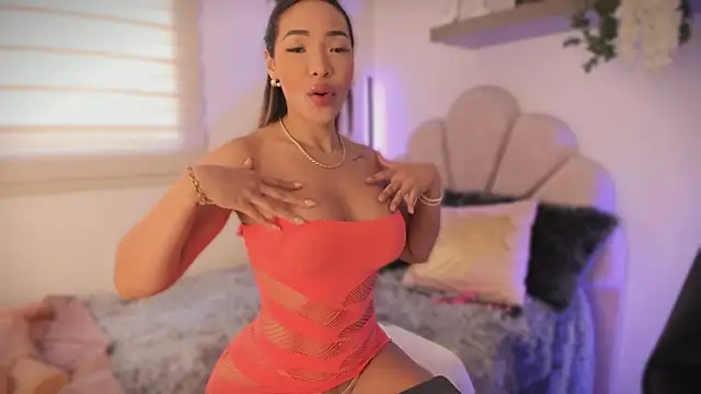 Snapshot of RachelMorgan01 chatting on November 24, 2025, 1:11 pm RachelMorgan01 online show from November 24, 2025, 1:11 pm