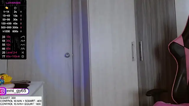 Snapshot of emilyn_grey1 chatting on October 1, 2025, 3:40 pm emilyn grey1 online show from October 1, 2025, 3:40 pm