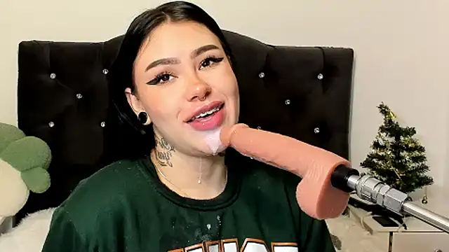 Snapshot of Jas_miin chatting on December 19, 2024, 4:13 am Jas miin online show from December 19, 2024, 4:13 am