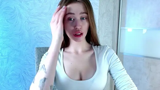 millllina online show from February 24, 2025, 3:42 pm