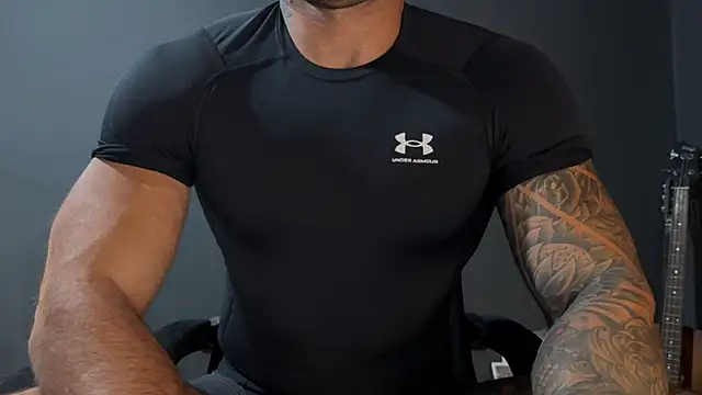 Snapshot of Mr_YourGod chatting on September 24, 2025, 6:17 am Mr YourGod online show from September 24, 2025, 6:17 am