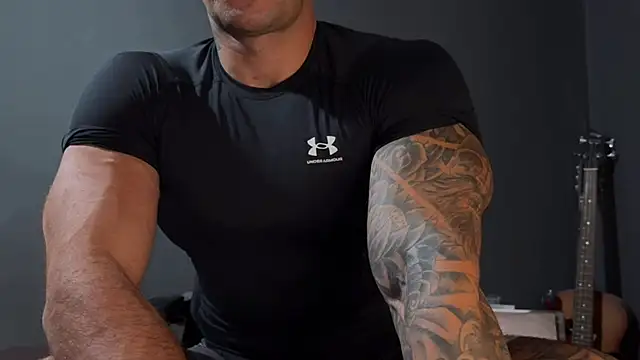 Snapshot of Mr_YourGod chatting on October 1, 2025, 6:30 am Mr YourGod online show from October 1, 2025, 6:30 am