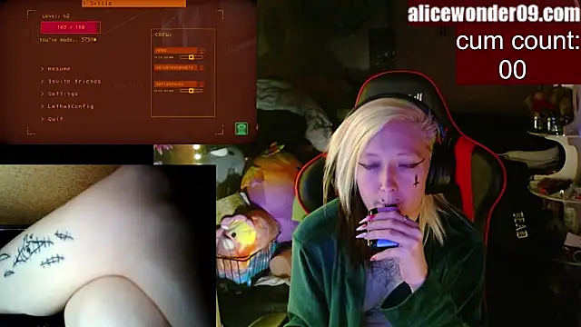 alicewonder09 online show from February 3, 2025, 7:51 am