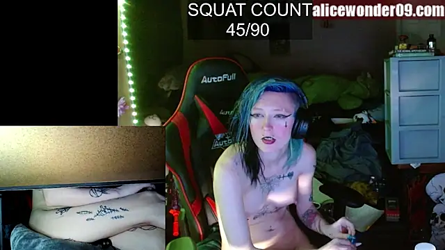 alicewonder09 online show from February 22, 2025, 9:12 am