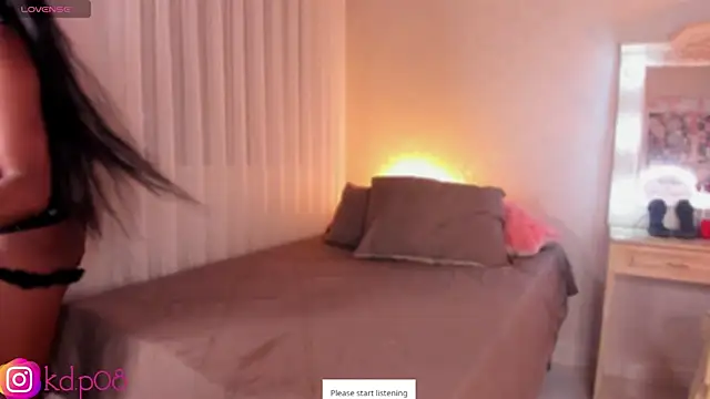 shannol ryan online show from April 11, 2026, 12:37 am