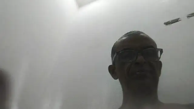 jrfm14 online show from September 29, 2025, 2:16 am