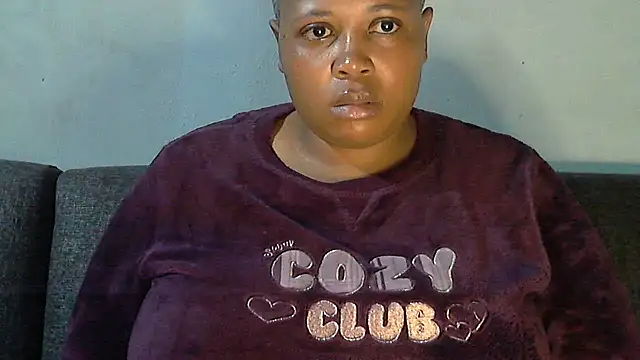 Sexy-queen99xx online show from February 18, 2026, 8:05 pm