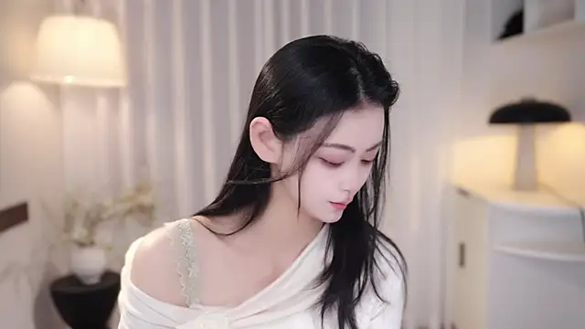 Snapshot of Ocean--Lili chatting on October 18, 2025, 2:18 pm Ocean--Lili online show from October 18, 2025, 2:18 pm