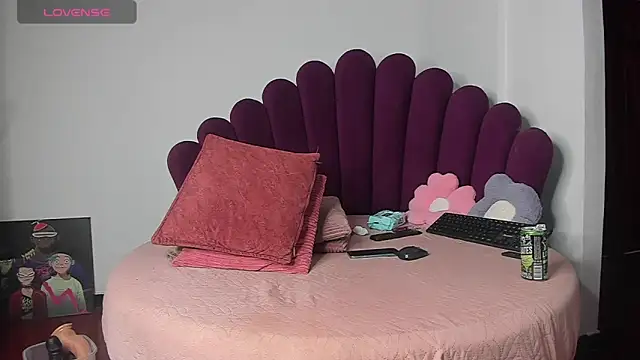 karla ricochett online show from July 15, 2026, 11:32 pm