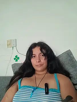 Snapshot of ZaraHoney chatting on October 11, 2025, 6:28 pm ZaraHoney online show from October 11, 2025, 6:28 pm