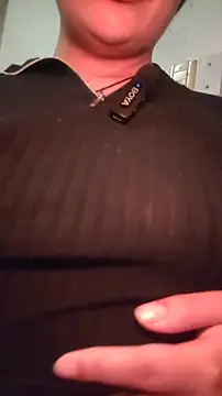 Snapshot of ZaraHoney chatting on November 7, 2025, 7:52 am ZaraHoney online show from November 7, 2025, 7:52 am