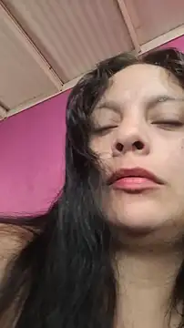 ZaraHoney online show from December 20, 2025, 6:04 pm