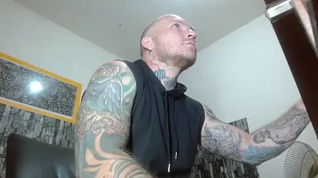stripnolimits online show from June 3, 2026, 12:13 am