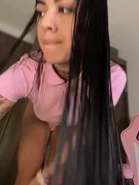 Sarasanders 4 online show from December 12, 2024, 1:21 am