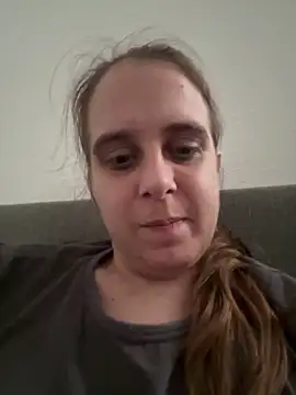 LadyChantale online show from March 28, 2026, 9:42 am