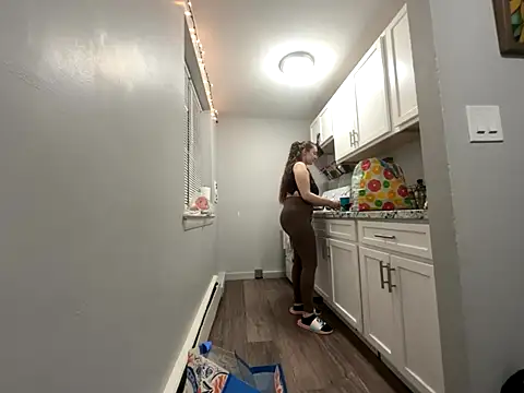 Snowbunnycake 131 online show from November 22, 2025, 2:43 am