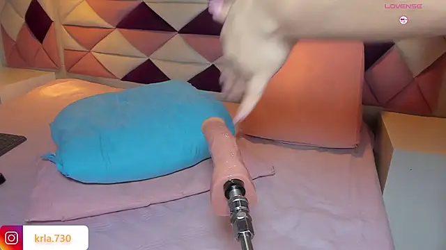 Snapshot of _kaarla_ chatting on February 27, 2025, 6:07 am kaarla online show from February 27, 2025, 6:07 am