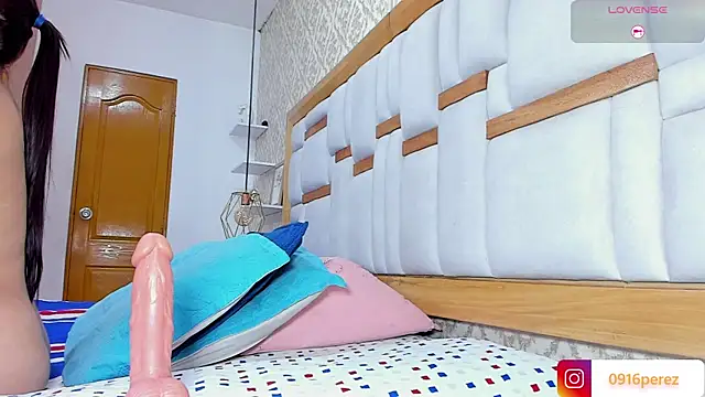 Snapshot of _kaarla_ chatting on September 10, 2025, 7:14 pm kaarla online show from September 10, 2025, 7:14 pm