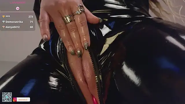 Snapshot of VortexProject chatting on February 28, 2025, 7:25 pm VortexProject online show from February 28, 2025, 7:25 pm