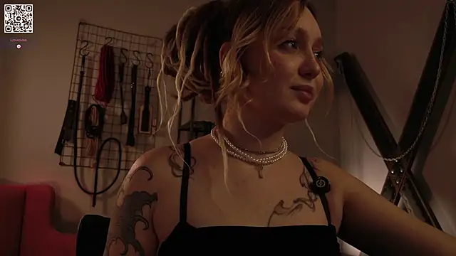 Snapshot of VortexProject chatting on October 12, 2025, 1:32 pm VortexProject online show from October 12, 2025, 1:32 pm