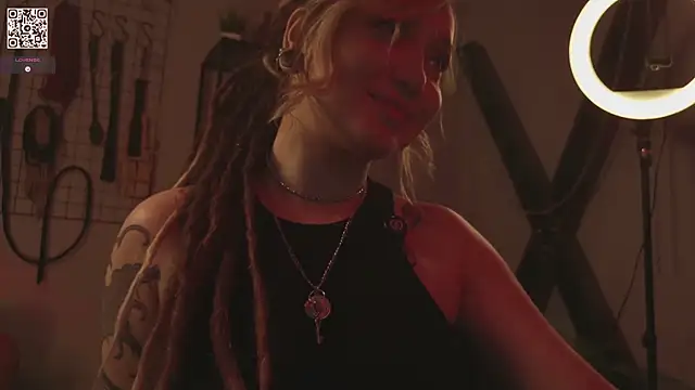 Snapshot of VortexProject chatting on October 17, 2025, 1:35 pm VortexProject online show from October 17, 2025, 1:35 pm