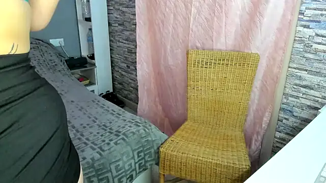 Snapshot of MariaMeir chatting on January 19, 2025, 6:21 pm MariaMeir online show from January 19, 2025, 6:21 pm