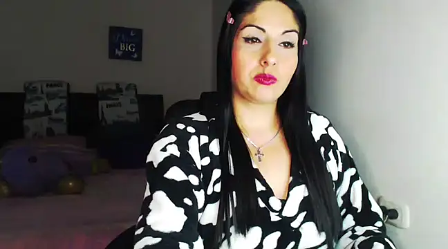 sahtlove1 online show from February 6, 2025, 2:22 am