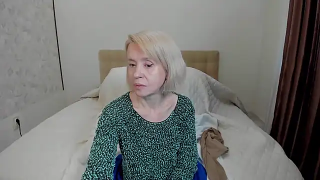 Snapshot of aminalive chatting on March 9, 2025, 11:03 am aminalive online show from March 9, 2025, 11:03 am