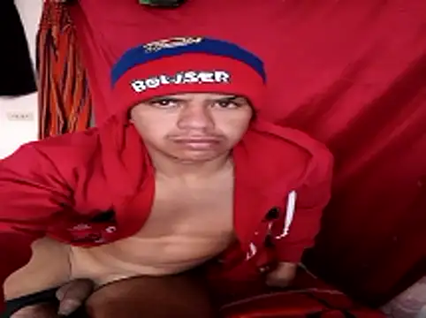 Snapshot of Monki1991 chatting on October 20, 2025, 2:17 pm Monki1991 online show from October 20, 2025, 2:17 pm