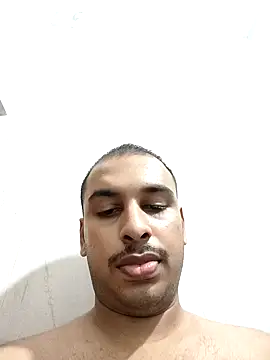 Snapshot of vishnuvinod_india chatting on February 1, 2025, 6:19 pm vishnuvinod india online show from February 1, 2025, 6:19 pm