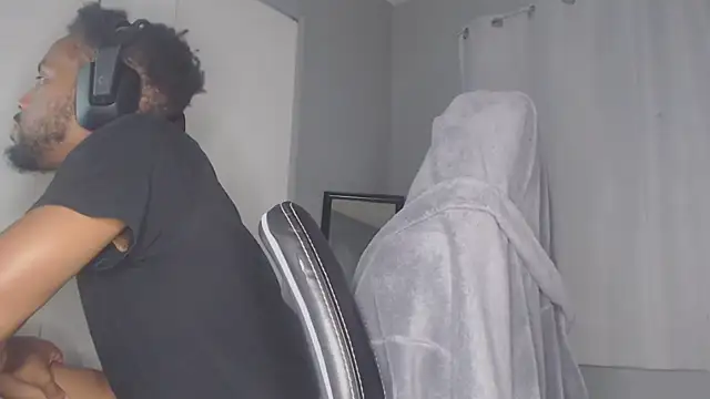 ChrisVacher online show from December 28, 2024, 4:08 am