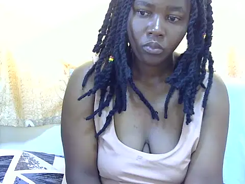 Snapshot of Sweet_ebony20 chatting on February 16, 2026, 6:31 am Sweet ebony20 online show from February 16, 2026, 6:31 am