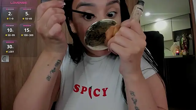 Snapshot of keyn_laurent_1 chatting on October 27, 2025, 6:28 am keyn laurent 1 online show from October 27, 2025, 6:28 am