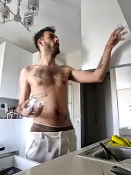 Snapshot of Drkats chatting on April 10, 2026, 12:21 pm Drkats online show from April 10, 2026, 12:21 pm