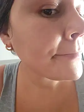 sweet lucia online show from January 17, 2025, 5:19 pm