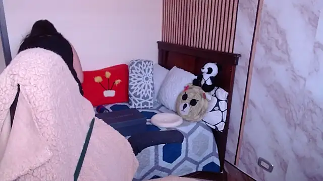 Snapshot of Sonialorens_ chatting on January 19, 2026, 2:43 pm Sonialorens online show from January 19, 2026, 2:43 pm