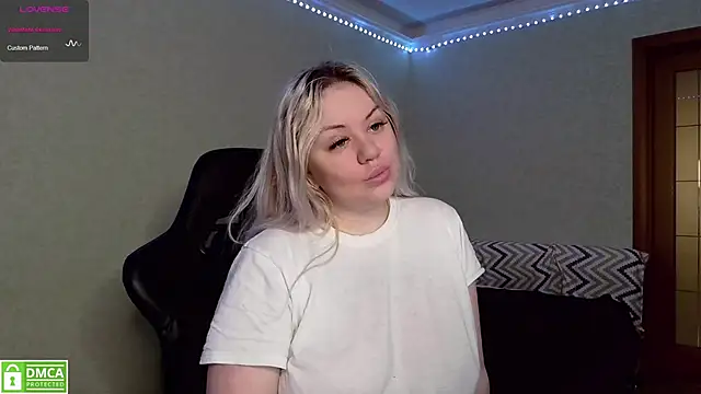 elven dreams  online show from January 3, 2025, 6:35 pm