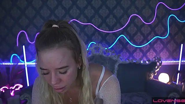 Snapshot of Sexy_Ira chatting on January 29, 2025, 10:16 am Sexy Ira online show from January 29, 2025, 10:16 am