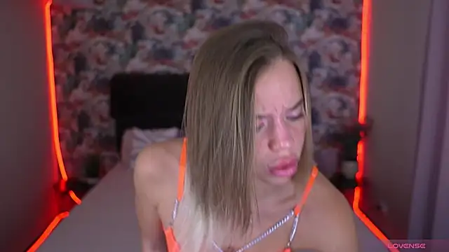 Snapshot of Sexy_Ira chatting on November 9, 2025, 7:28 am Sexy Ira online show from November 9, 2025, 7:28 am