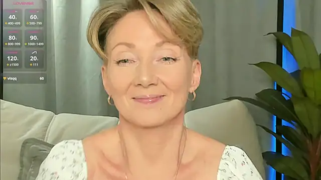 AkexandraFix online show from March 2, 2026, 2:02 pm