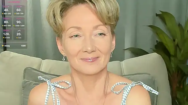 AkexandraFix online show from June 19, 2026, 1:59 pm