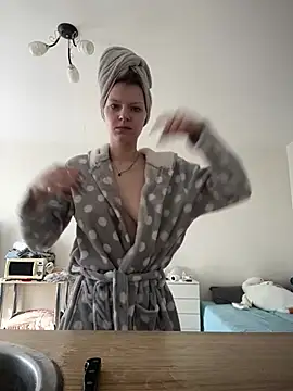 MaryHiggins online show from March 23, 2025, 7:53 am