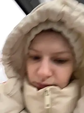 MaryHiggins online show from November 17, 2025, 12:55 pm