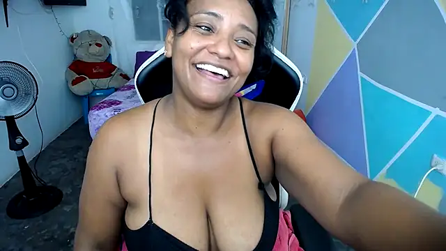 Snapshot of marysol83 chatting on January 5, 2025, 5:41 am marysol83 online show from January 5, 2025, 5:41 am