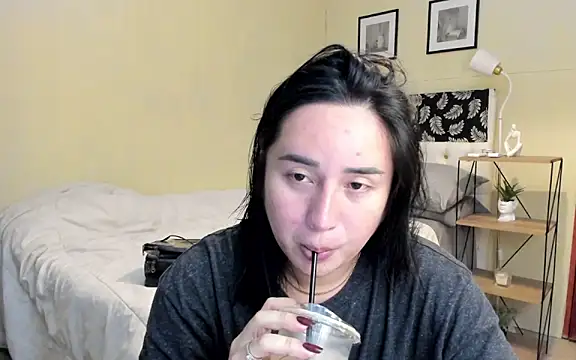 Snapshot of Sexysafarahh chatting on March 31, 2026, 8:59 am Sexysafarahh online show from March 31, 2026, 8:59 am