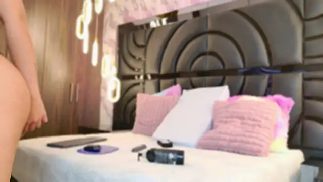 sarahgrey18 online show from January 15, 2025, 11:21 am